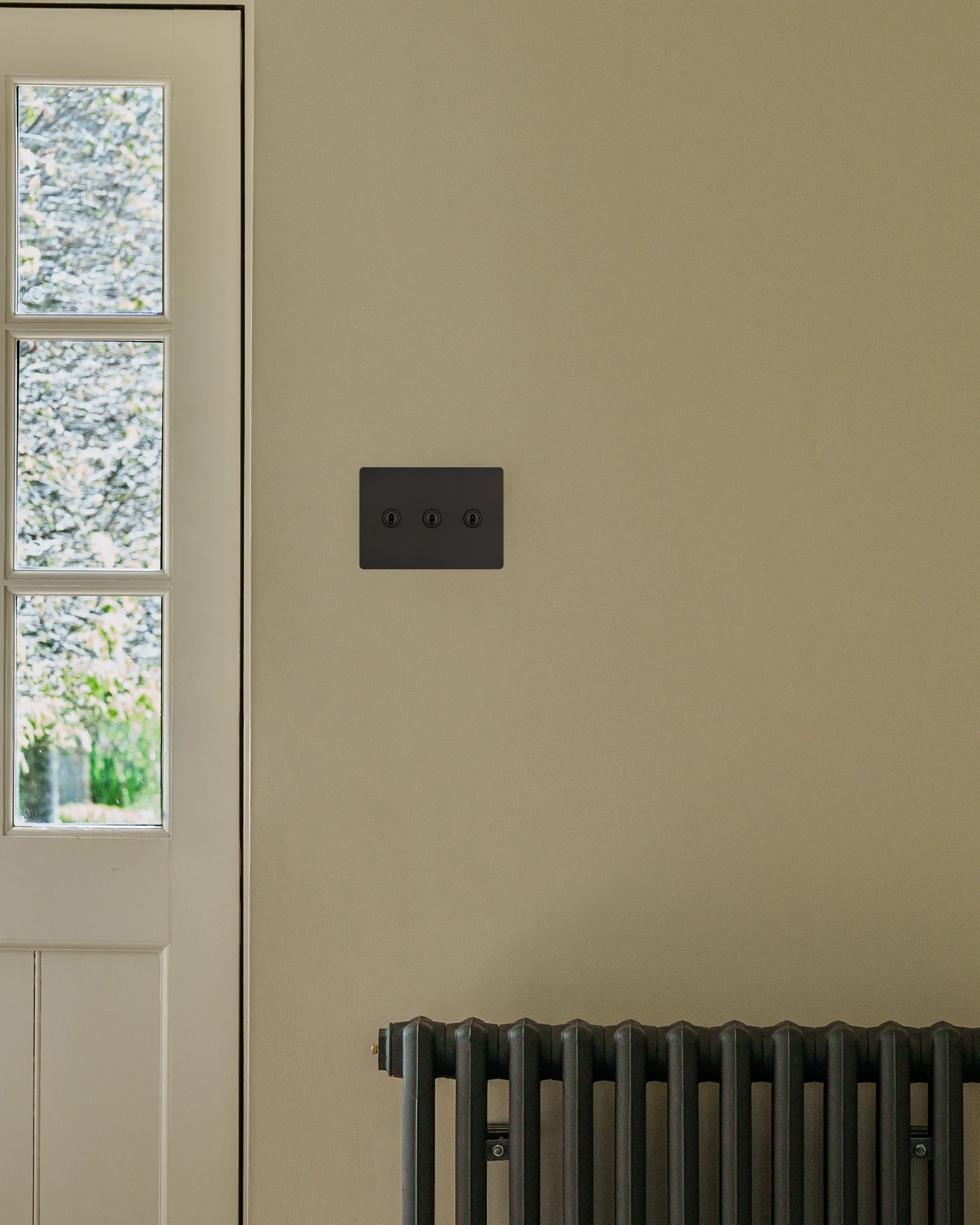 Kew 3G Toggle Switch - Bronze - Image 3