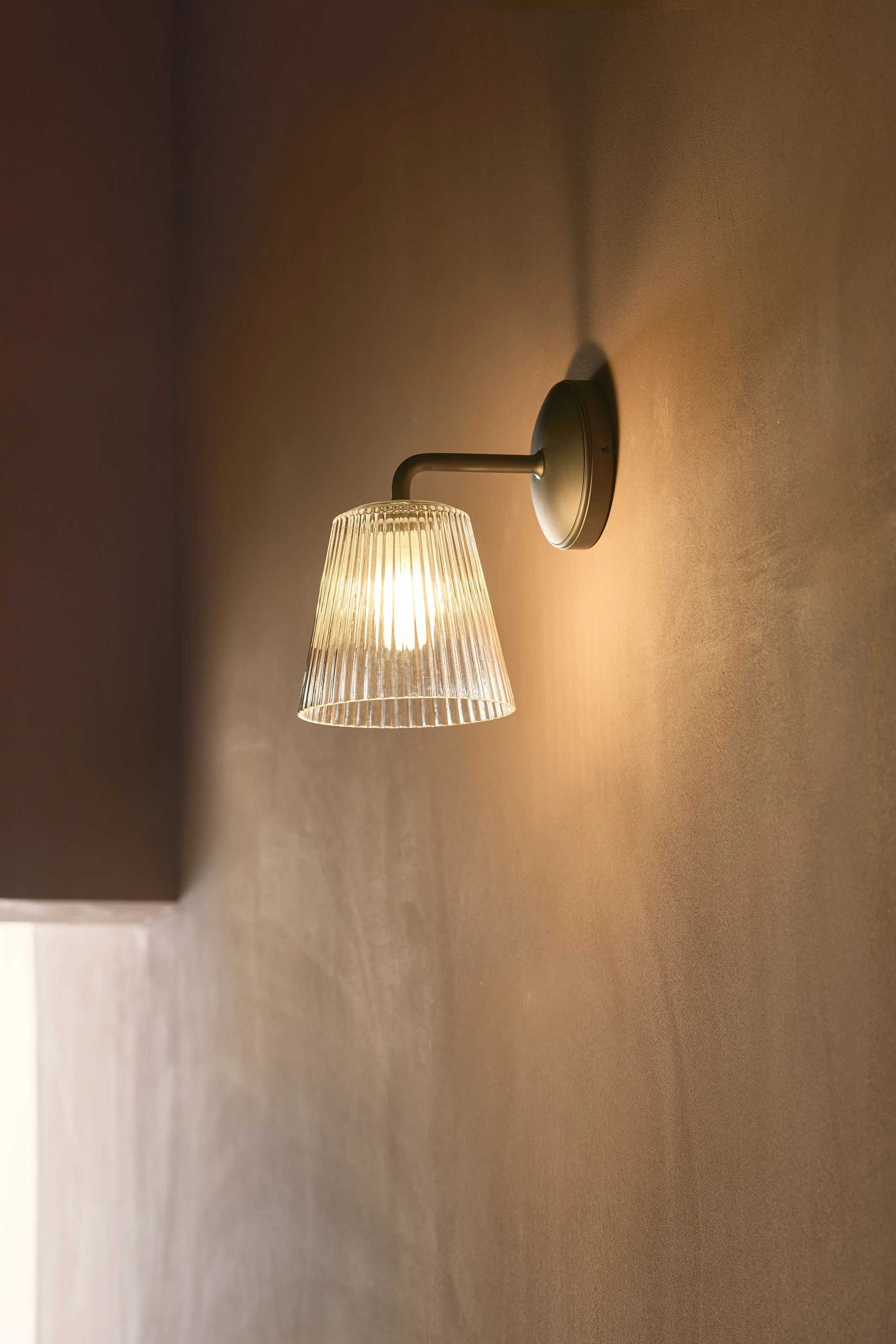 Richmond Medium Wall Light Fluted Glass - Bronze - Image 3